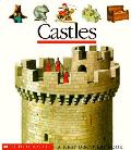 Castles First Discovery Book