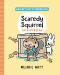 Scaredy Squirrel Gets a Surprise: (A Graphic Novel)