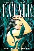 Fatale Deluxe Edition 01