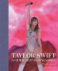 Taylor Swift & The Clothes She Wears